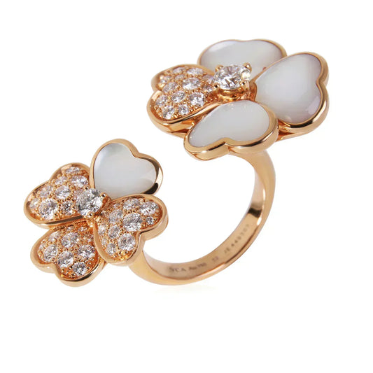18K Cosmos Between the Finger Diamond Ring