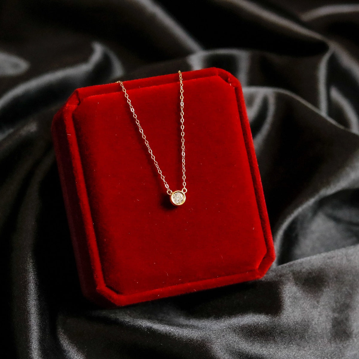 ELOREVA Stella Star Necklace – 18K Gold Plated 925 Sterling Silver