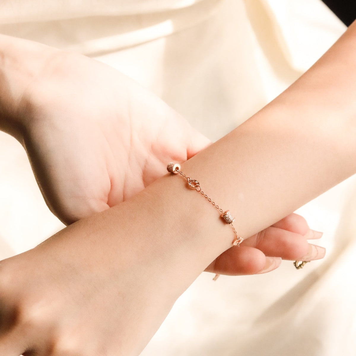 ELOREVA Glamour Bracelet – Rose Gold & Platinum Plated 925 Sterling Silver