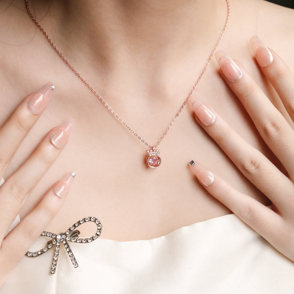 ELOREVA Tiara Dancing Stone Necklace – Platinum Plated 925 Sterling Silver