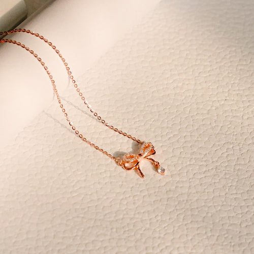 ELOREVA Tiny Bow Ahri Necklace – 18K Rose Gold & Platinum Plated 925 Sterling Silver