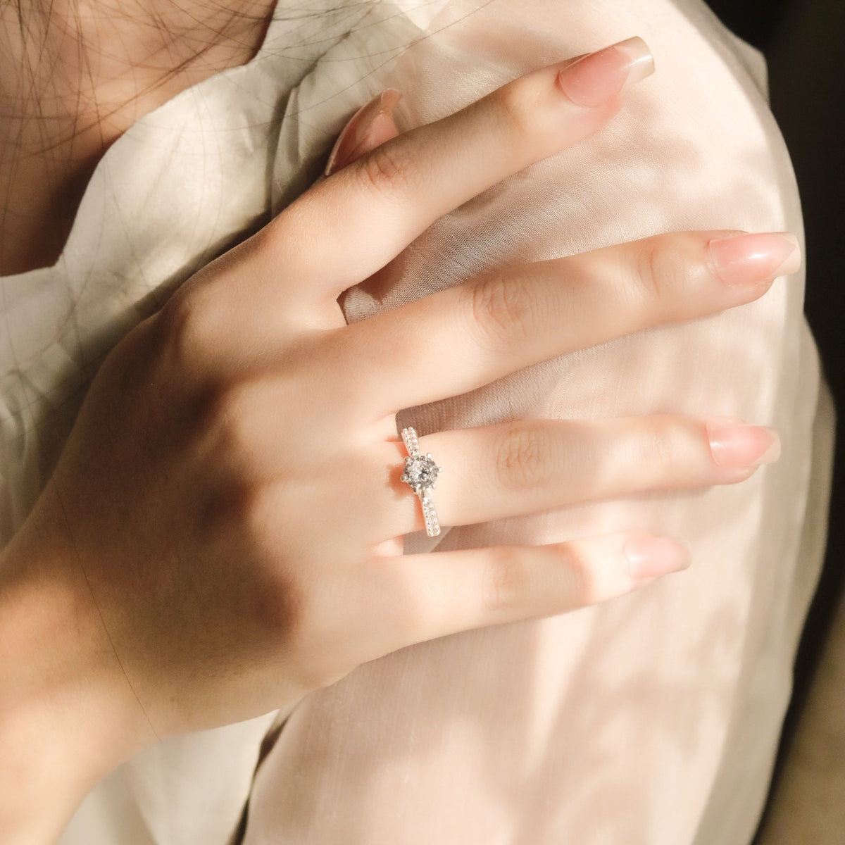 ELOREVA 6mm Moissanite Engagement Ring GRA ELVDA24 – 925 Sterling Silver