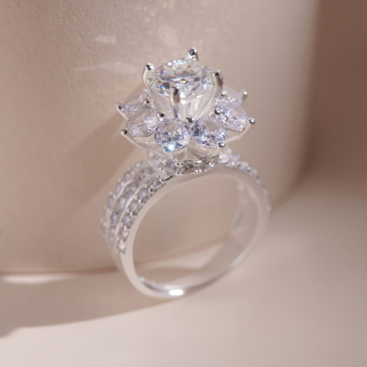 ELOREVA 8mm Moissanite Ring GRA ELVDA08 – Platinum Plated 925 Sterling Silver