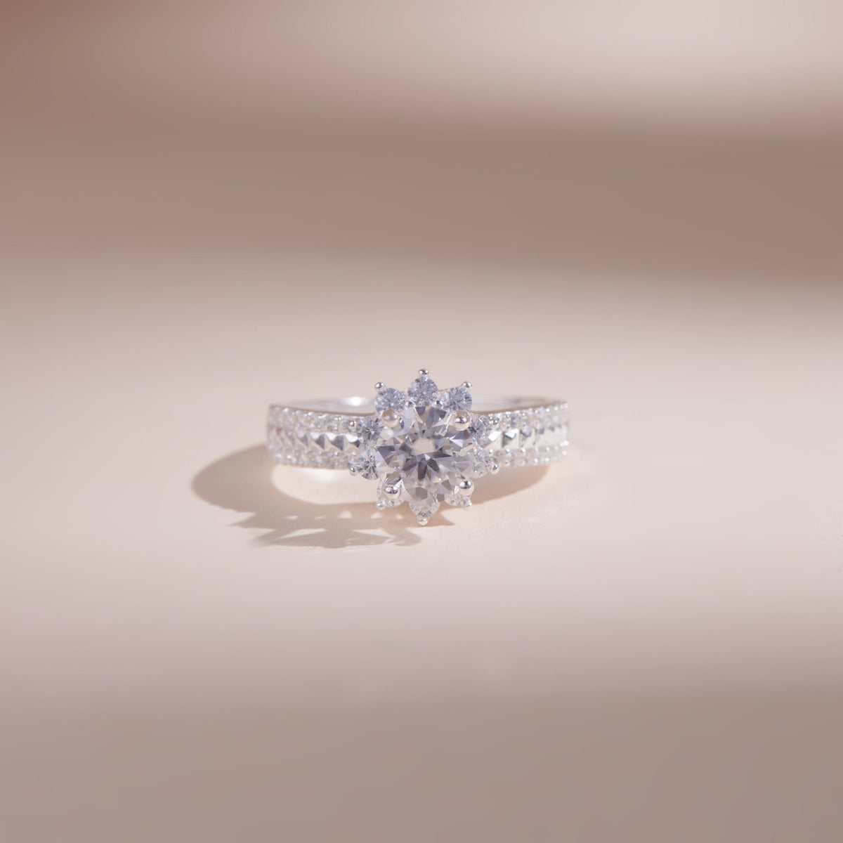 ELOREVA 6mm Moissanite Flower Ring GRA ELVDA07– Platinum Plated 925 Sterling Silver