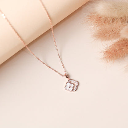 ELOREVA 18K Rose Gold Plated Clover Necklace – 925 Sterling Silver