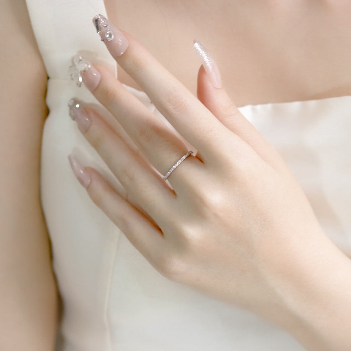 ELOREVA Moissanite Eternity Band Ring GRA ELVDA100 – Platinum Plated 925 Sterling Silver