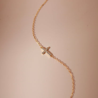 ELOREVA Elise Cross Bracelet – 18K Gold Plated 925 Sterling Silver