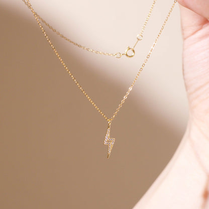 ELOREVA Lightning Necklace – 18K Gold Plated 925 Sterling Silver