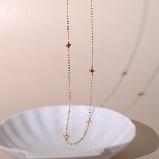 ELOREVA Ceri Clover Necklace – 18K Gold Plated 925 Sterling Silver