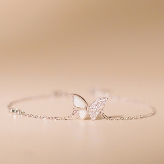 ELOREVA Anne Butterfly Bracelet with Mother-of-Pearl – Platinum Plated 925 Sterling Silver