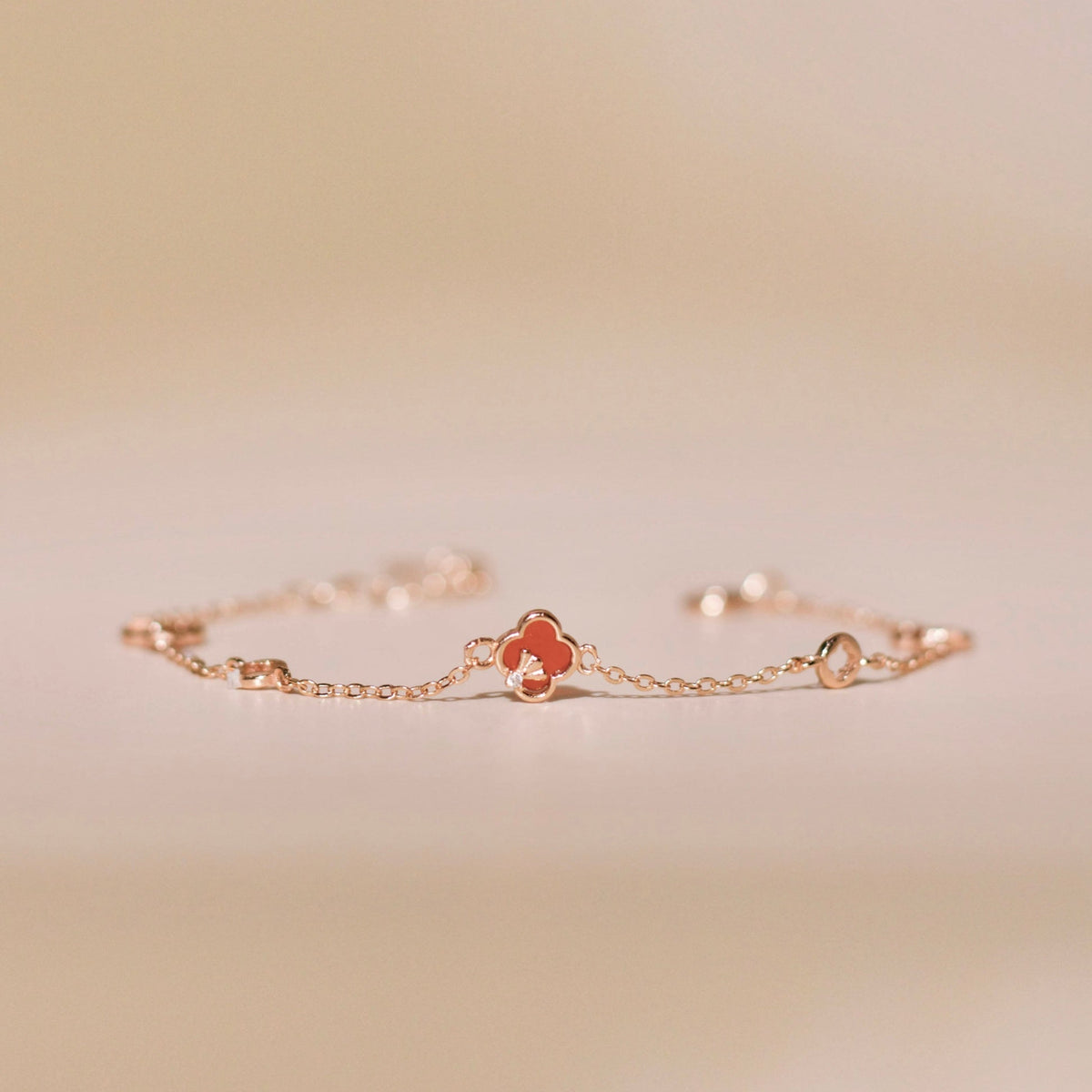 ELOREVA Cindy Modern Clover Bracelet – Rose Gold & Platinum Plated 925 Sterling Silver