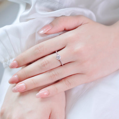 ELOREVA 5mm Moissanite Ring GRA ELVDA126 – Platinum Plated 925 Sterling Silver (Adjustable)