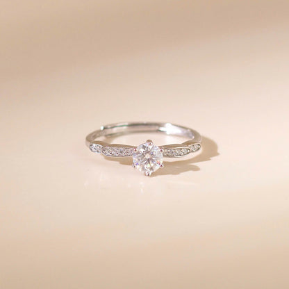 ELOREVA 5mm Moissanite Ring GRA ELVDA127 – Platinum Plated 925 Sterling Silver (Adjustable)