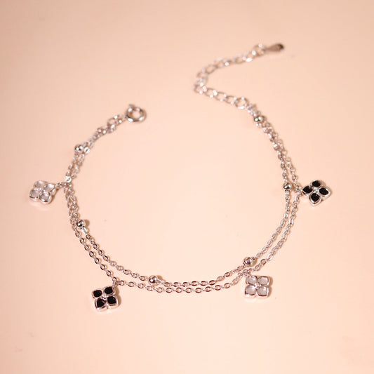 ELOREVA Rita Mini Clover Bracelet – Platinum Plated 925 Sterling Silver