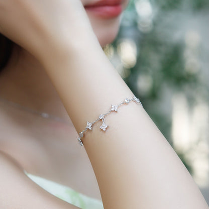 ELOREVA Lani Four-Leaf Clover Bracelet – Platinum Plated 925 Sterling Silver