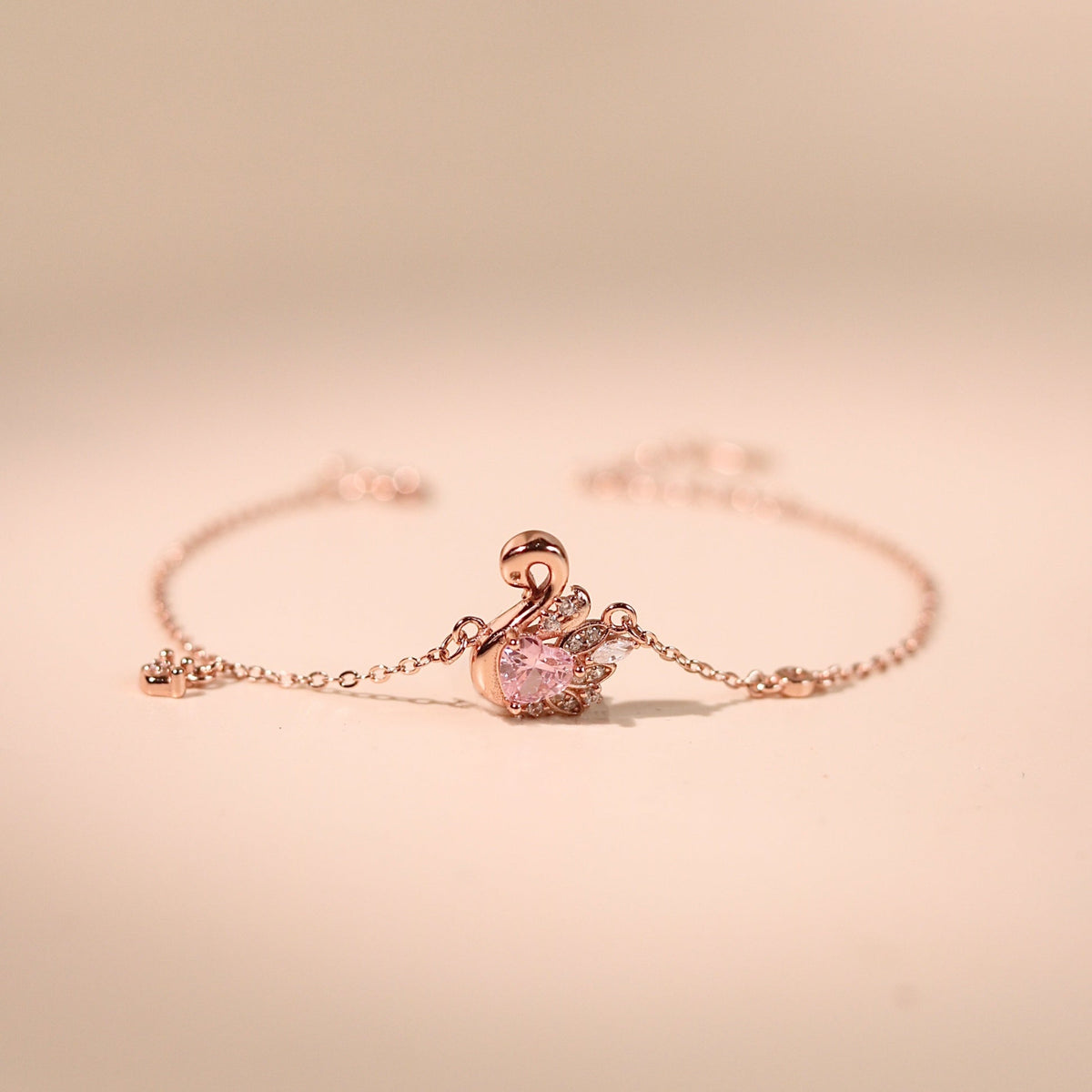 ELOREVA Fiona Swan Bracelet – 18K Rose Gold Plated 925 Sterling Silver