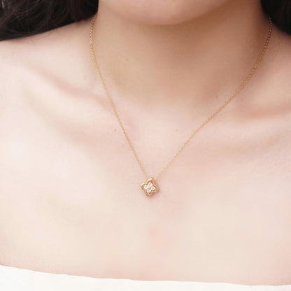 ELOREVA 18K Gold or Platinum Plated Four Leaf Clover Necklace – 925 Sterling Silver
