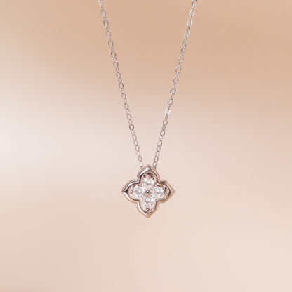 ELOREVA 18K Gold or Platinum Plated Four Leaf Clover Necklace – 925 Sterling Silver