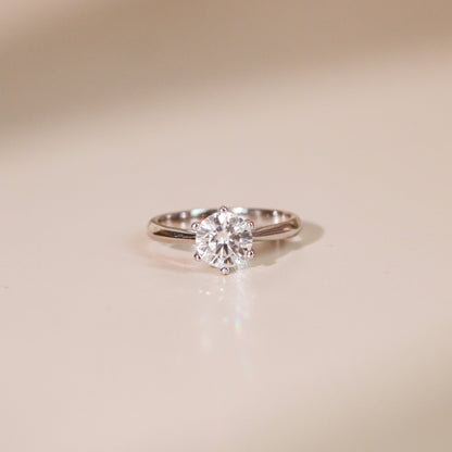 ELOREVA 6.5mm Moissanite Ring GRA – Platinum Plated 925 Sterling Silver