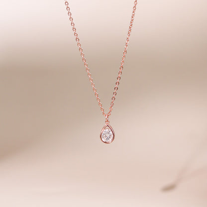 ELOREVA Ori Teardrop Necklace – 18K Rose Gold Plated 925 Sterling Silver