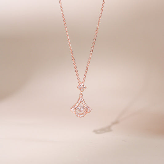 ELOREVA Amelia Fan Necklace – 18K Rose Gold Plated 925 Sterling Silver