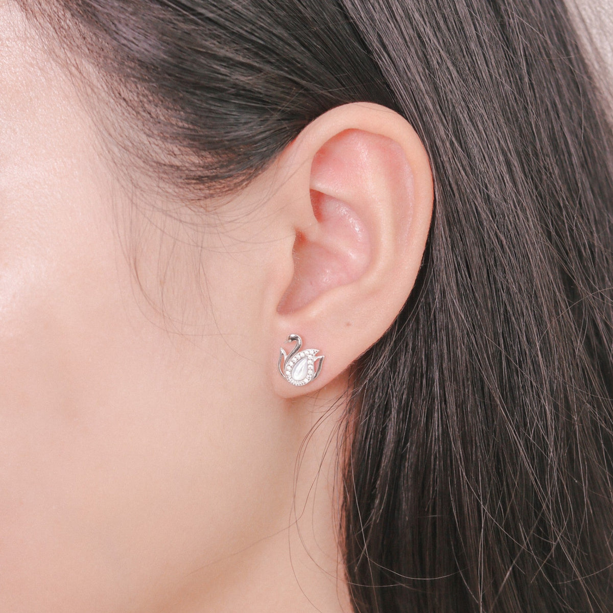 ELOREVA Alina Swan Earrings – Platinum Plated 925 Sterling Silver