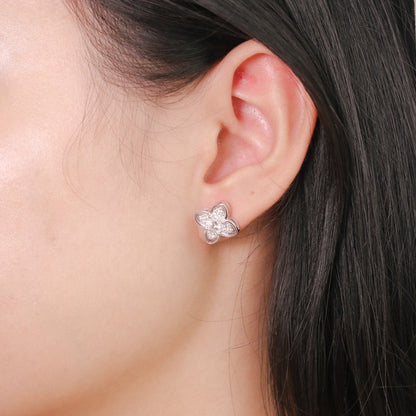 ELOREVA 5mm Moissanite Clover Earrings GRA – Platinum Plated 925 Sterling Silver