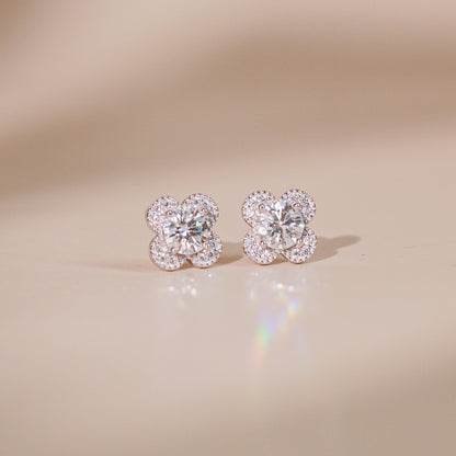 ELOREVA 6.5mm Moissanite Four Leaf Clover Earrings GRA – Platinum Plated 925 Sterling Silver