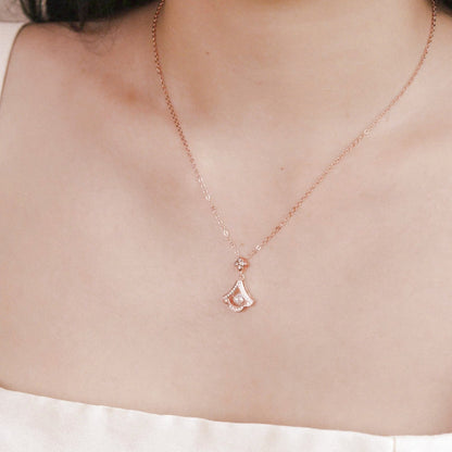 ELOREVA Amelia Fan Necklace – 18K Rose Gold Plated 925 Sterling Silver