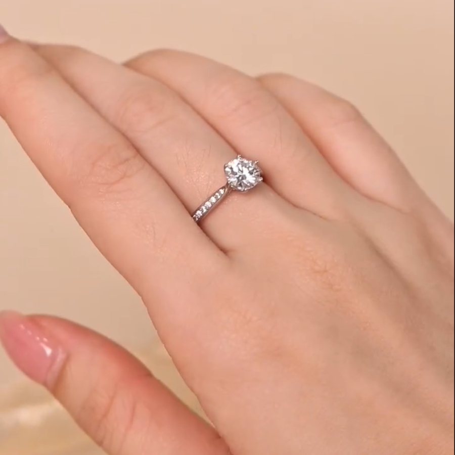 ELOREVA 6.5mm Moissanite Ring GRA – Platinum Plated 925 Sterling Silver