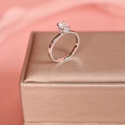 ELOREVA 6.5mm Moissanite Ring GRA – Platinum Plated 925 Sterling Silver