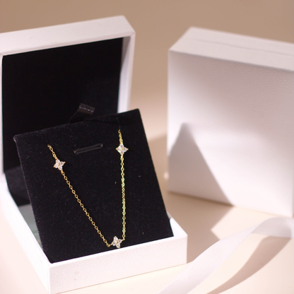ELOREVA Ceri Clover Necklace – 18K Gold Plated 925 Sterling Silver