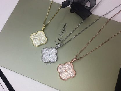 18K Celestial Magic Alhambra One Motifs Diamonds Clover Necklace