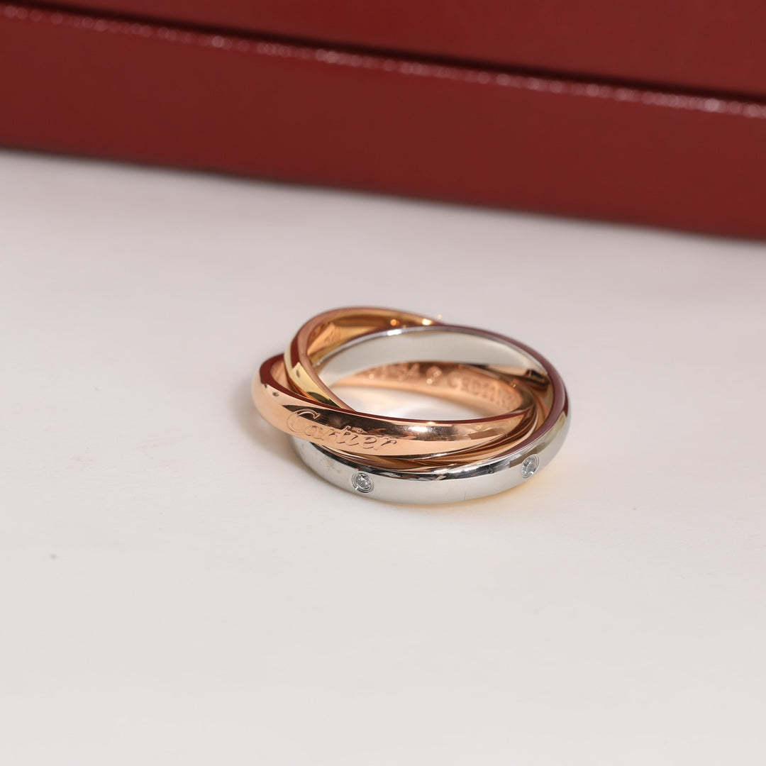 18K Celestial Trinity Five Diamonds Ring